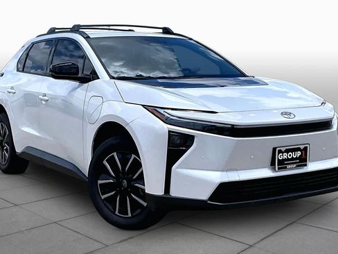 Used 2026 Toyota bZ FWD image 2