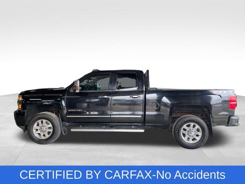 Used 2015 Chevrolet Silverado 2500 LTZ AWD/4WD image 2