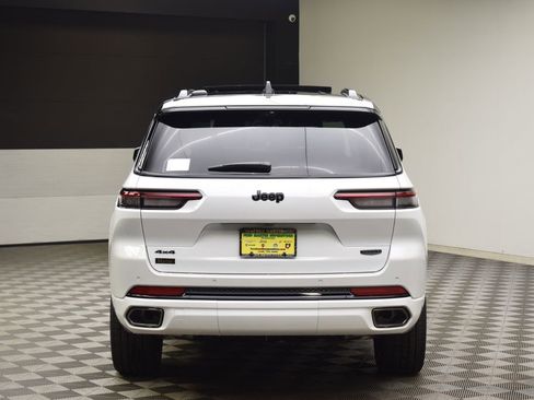New 2025 Jeep Grand Cherokee L Summit image 11