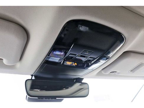 Used 2025 Lexus NX 250 FWD image 21