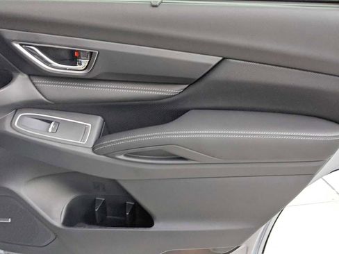New 2025 Subaru Ascent Limited image 27
