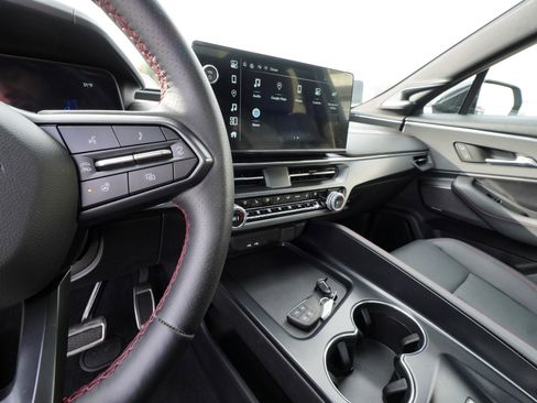 Used 2024 Acura ZDX A-Spec image 18