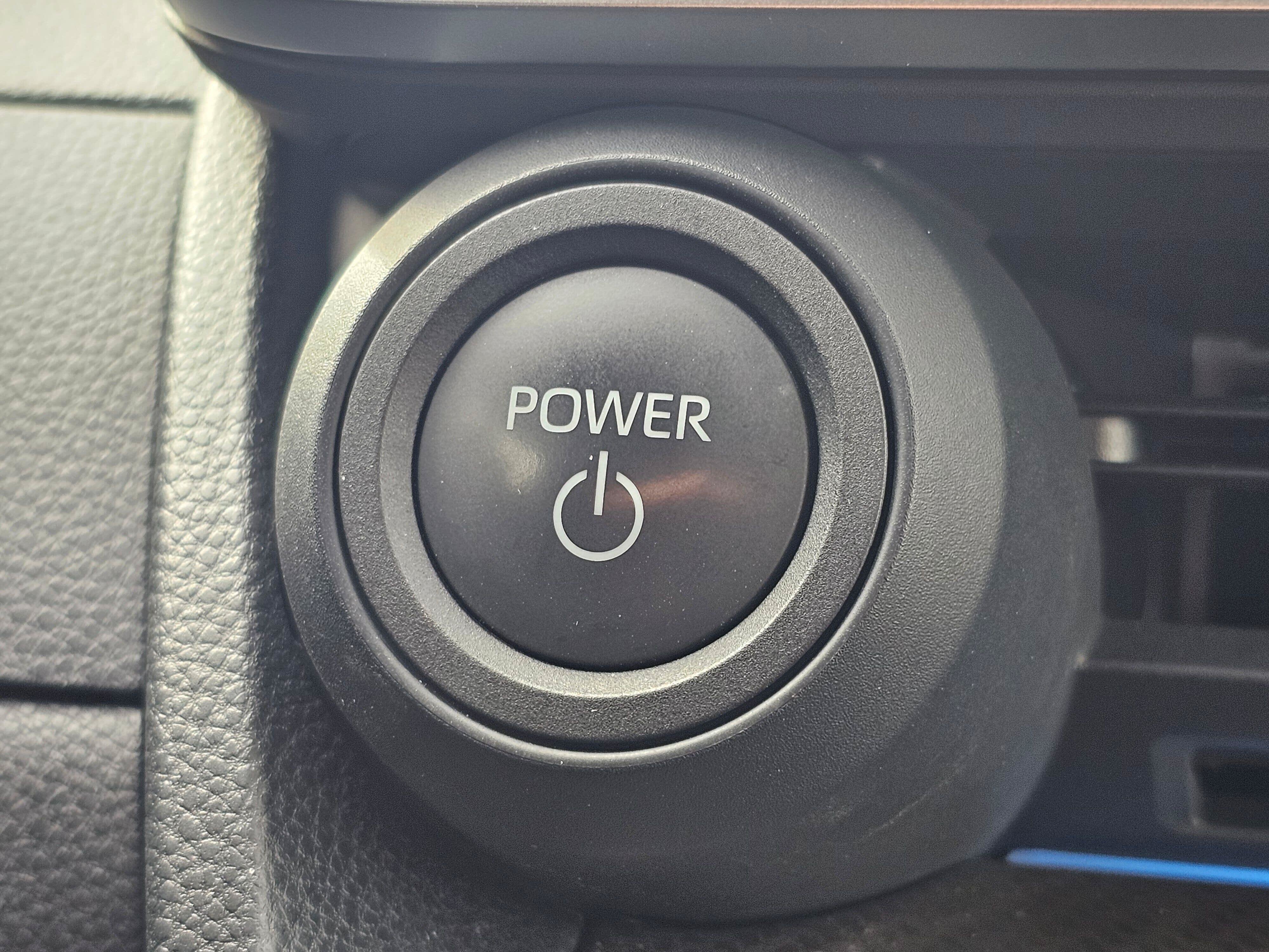 Certified 2024 Toyota Prius XLE FWD image 25