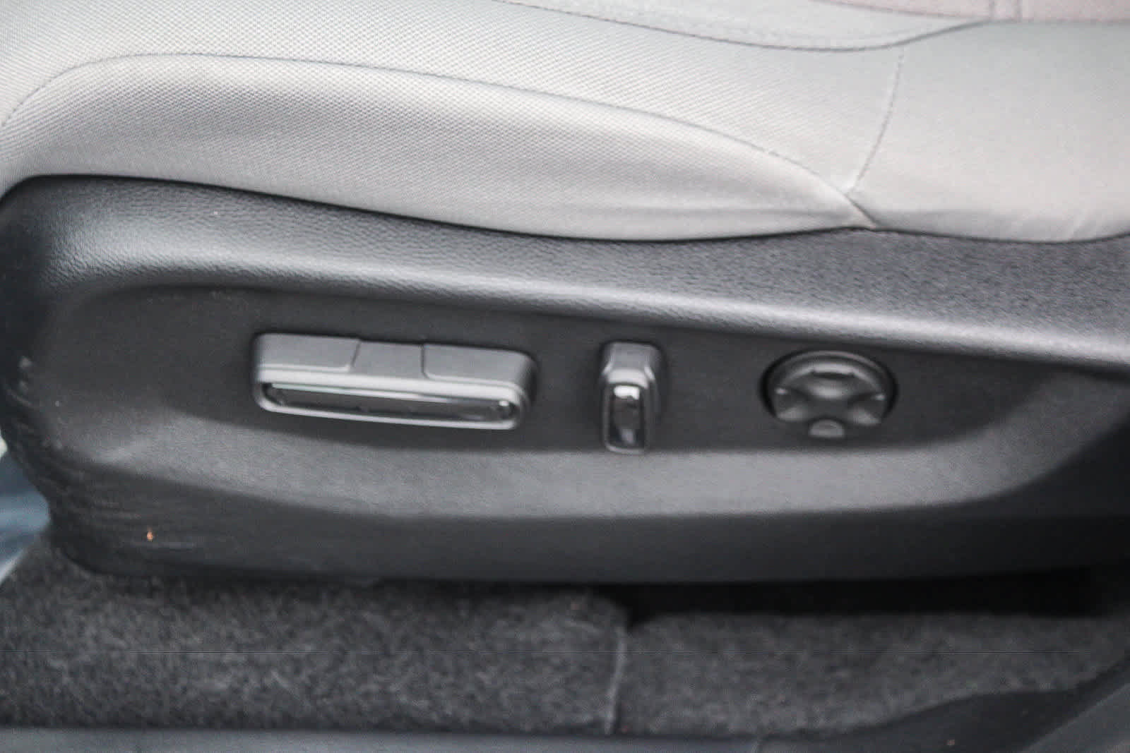 Used 2021 Honda CR-V EX image 27