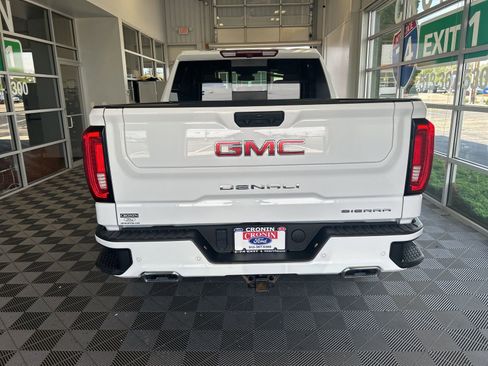 Used 2023 GMC Sierra 1500 Denali AWD/4WD image 5