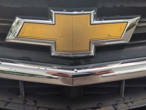 Used 2019 Chevrolet Equinox LT FWD image 32