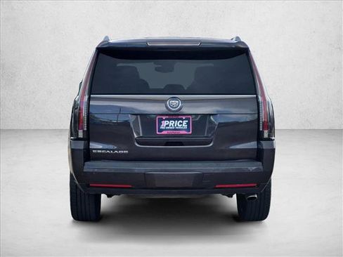 Used 2015 Cadillac Escalade Premium RWD image 7
