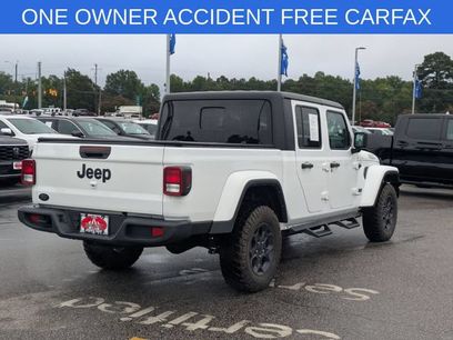 Used 2023 Jeep Gladiator Sport