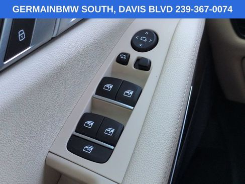 Used 2022 BMW X5 xDrive40i w/ Premium Package AWD/4WD image 27
