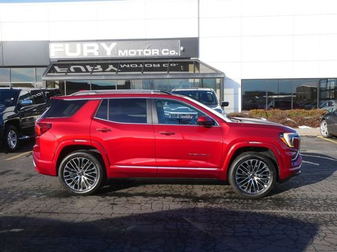 New 2026 GMC Terrain Denali w/ LPO, Floor Liner Package image 1