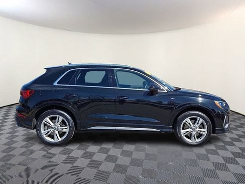Used 2020 Audi Q3 2.0T Premium w/ Convenience Package image 8