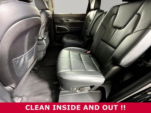 Used 2024 Kia Telluride EX w/ EX Captain's Chair Package FWD image 21