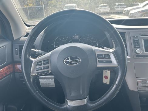 Used 2012 Subaru Outback 2.5i Limited w/ Moonroof Pkg image 11