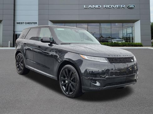 New 2026 Land Rover Range Rover Sport SE image 2