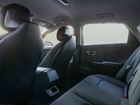 Certified 2025 Kia K4 FWD image 21