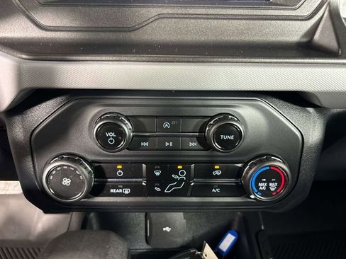 Used 2023 Ford Bronco 4-Door AWD/4WD image 20