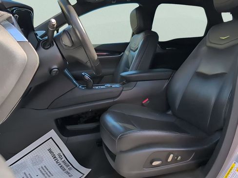 Used 2023 Cadillac XT5 Premium Luxury image 31