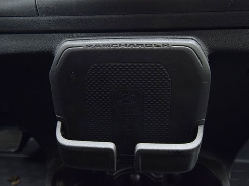 New 2026 RAM ProMaster 2500 w/ Crew Van Package image 31