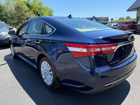 Used 2013 Toyota Avalon Limited FWD image 7