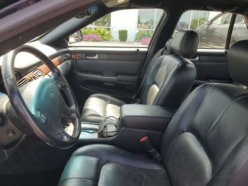 Used 1999 Cadillac Seville SLS w/ Personalization Pkg FWD image 9