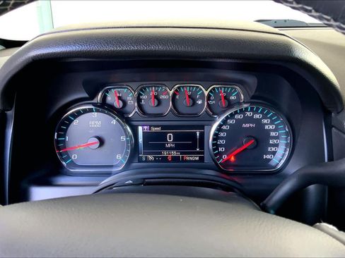 Used 2015 Chevrolet Tahoe LTZ RWD image 24