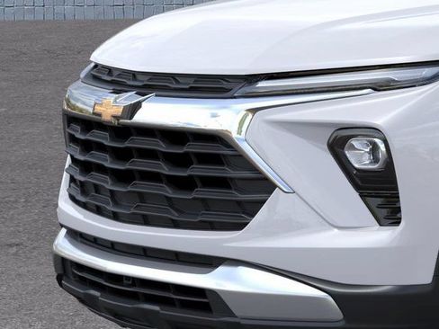 New 2026 Chevrolet TrailBlazer LT w/ Convenience Package FWD image 14