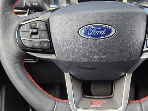 Used 2025 Ford Explorer ST AWD/4WD image 22