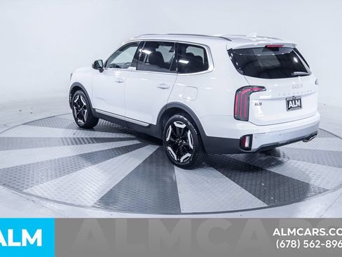 Used 2024 Kia Telluride EX FWD image 7