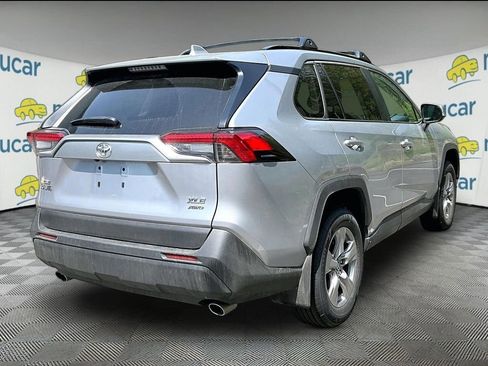 Used 2023 Toyota RAV4 XLE w/ Convenience Package AWD/4WD image 8