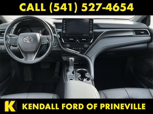 Used 2023 Toyota Camry XSE image 10