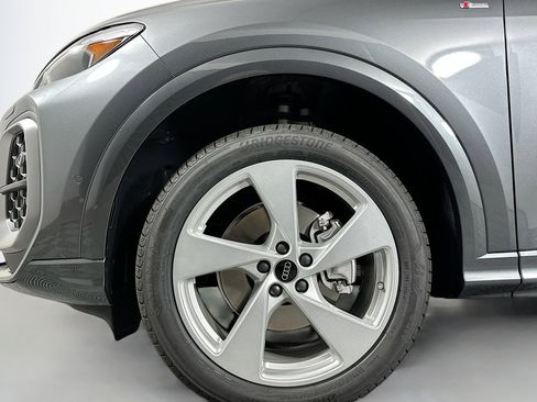 New 2025 Audi Q5 Premium Plus image 11