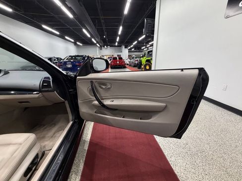 Used 2013 BMW 128i Convertible RWD image 37