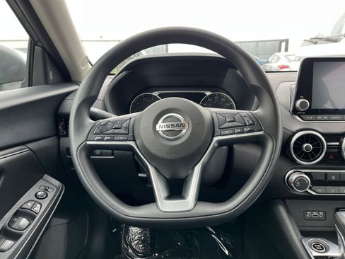Used 2023 Nissan Sentra SV image 27