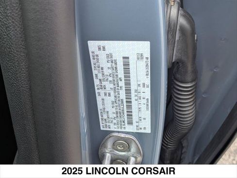 Used 2025 Lincoln Corsair FWD w/ Equipment Group 101A image 28