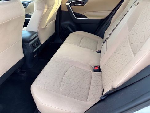 Used 2019 Toyota RAV4 XLE image 44