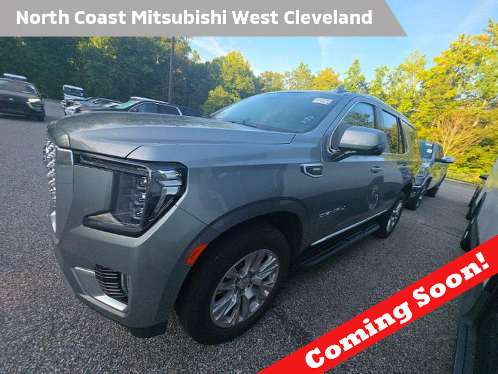 Used 2023 GMC Yukon Denali AWD/4WD image 1
