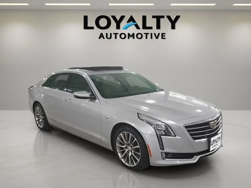 Used 2018 Cadillac CT6 Luxury AWD/4WD image 7