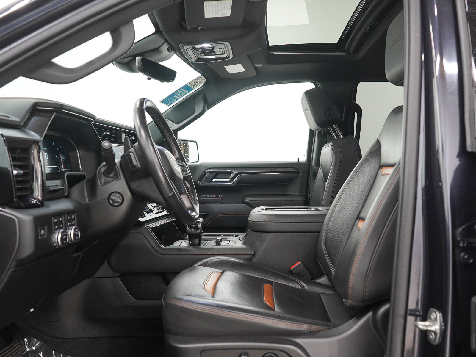 Used 2022 GMC Sierra 1500 AT4 w/ AT4 Premium Package AWD/4WD image 24