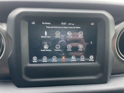 Used 2021 Jeep Wrangler Unlimited Sport image 13