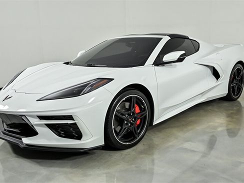 Used 2023 Chevrolet Corvette Stingray Premium Cpe w/ Z51 Performance Package RWD image 5