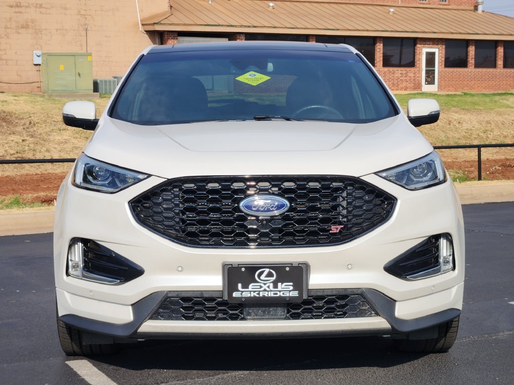 Used 2019 Ford Edge ST w/ Equipment Group 401A AWD/4WD image 2