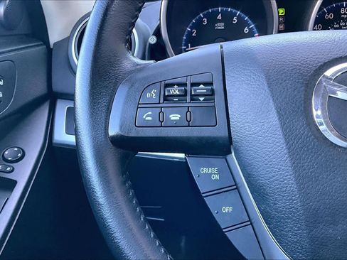Used 2013 MAZDA MAZDA3 i Grand Touring image 23