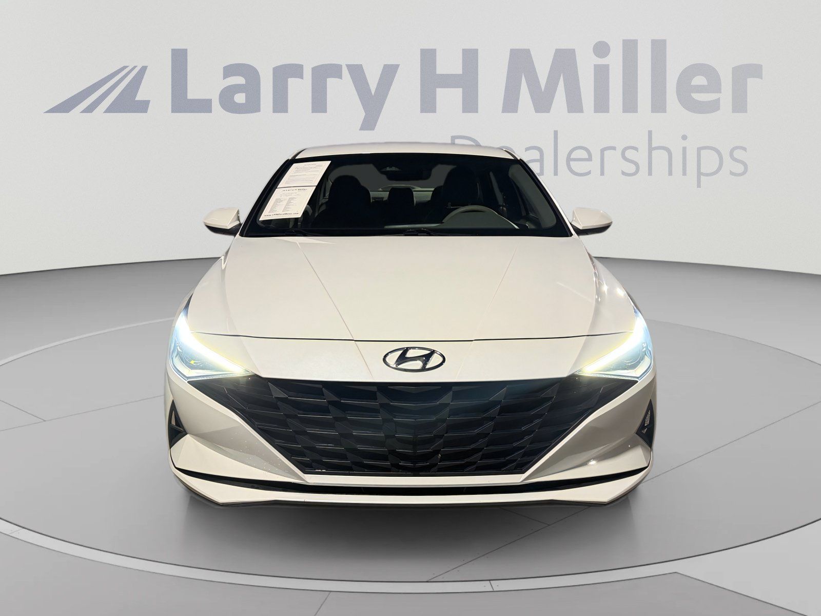 Used 2021 Hyundai Elantra SEL FWD image 8