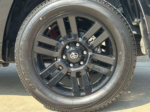 Used 2019 Toyota 4Runner Limited RWD image 8