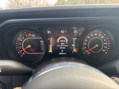 Used 2024 Jeep Wrangler Sahara w/ Technology Group image 25