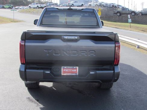 Used 2022 Toyota Tundra Limited image 6