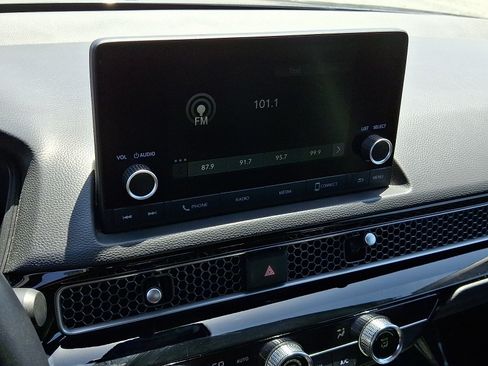 Used 2025 Honda Civic Sport image 16