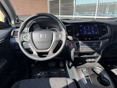 Used 2023 Honda Ridgeline Sport image 16