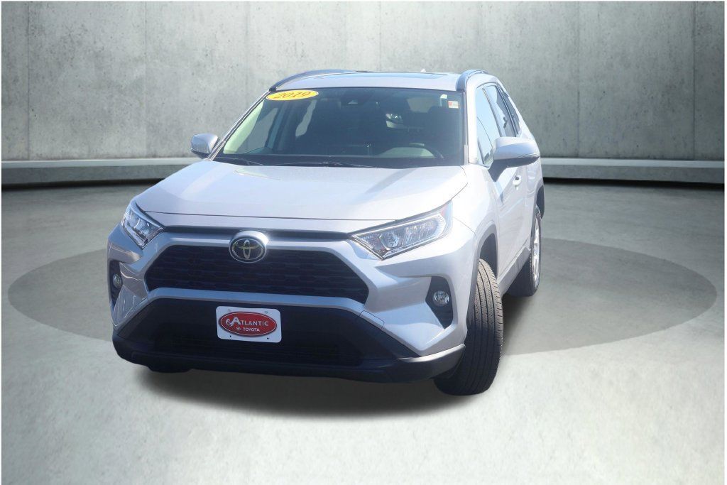 Certified 2019 Toyota RAV4 XLE AWD/4WD image 27