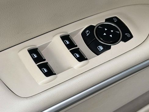 Used 2016 Lincoln MKZ Hybrid w/ Equipment Group 600A Reserve image 11